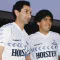 Team con la maglia del Tottenham Hotspur 1986