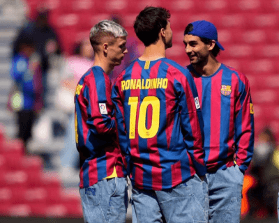 CAMISETA RETRO RONALDINHO BARCELONA FC
