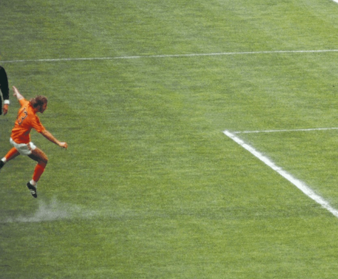 Johan Neeskens penalty kick World Cup 1974 final Johan Neeskens penalty kick World Cup 1974 final